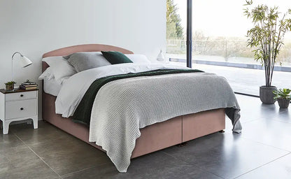 Verdin Apple Ottoman in double
